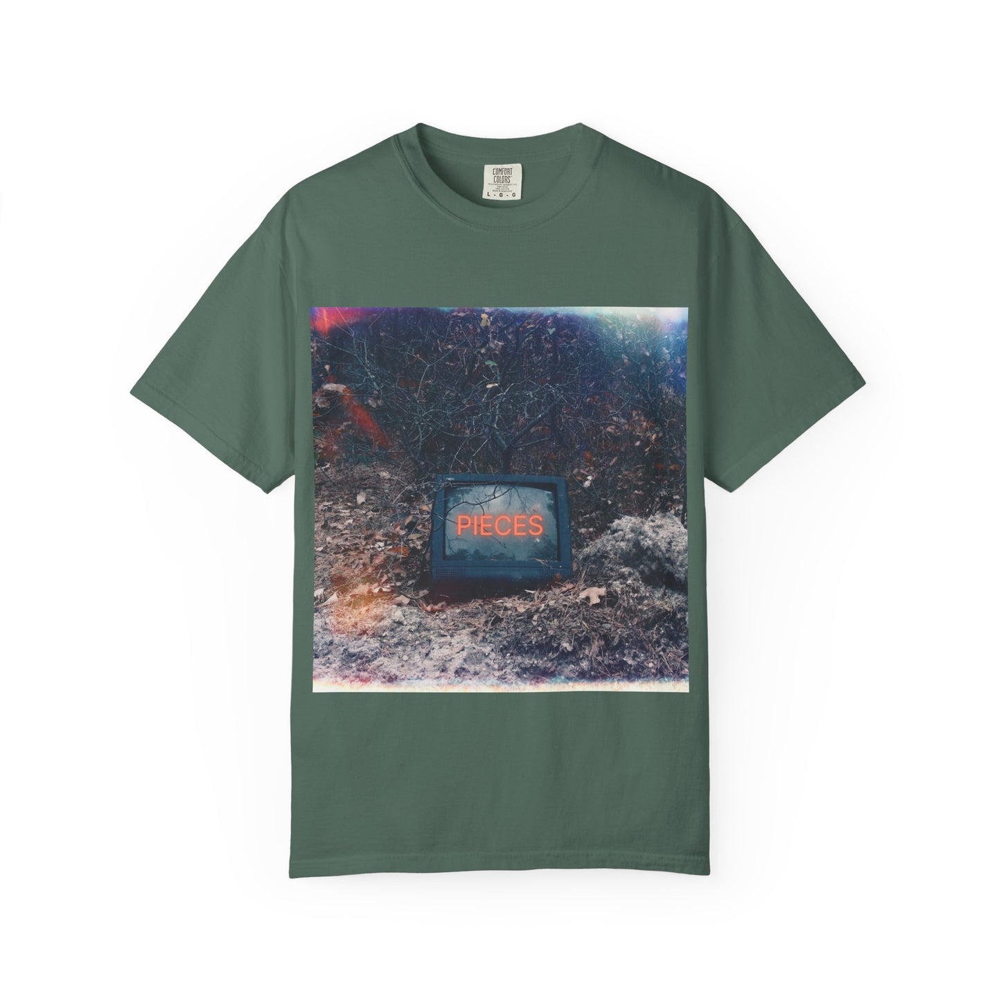 Vintage TV 'Pieces' Graphic T-Shirt