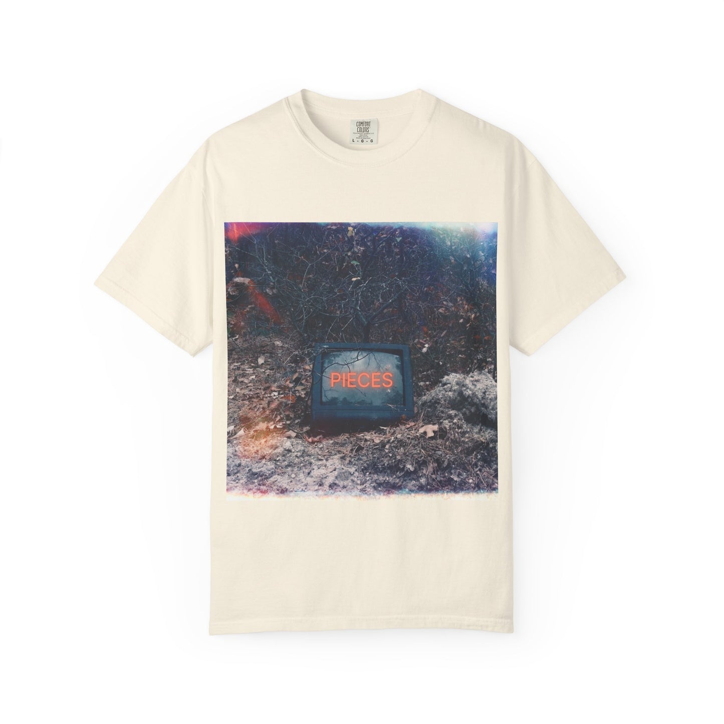 Vintage TV 'Pieces' Graphic T-Shirt