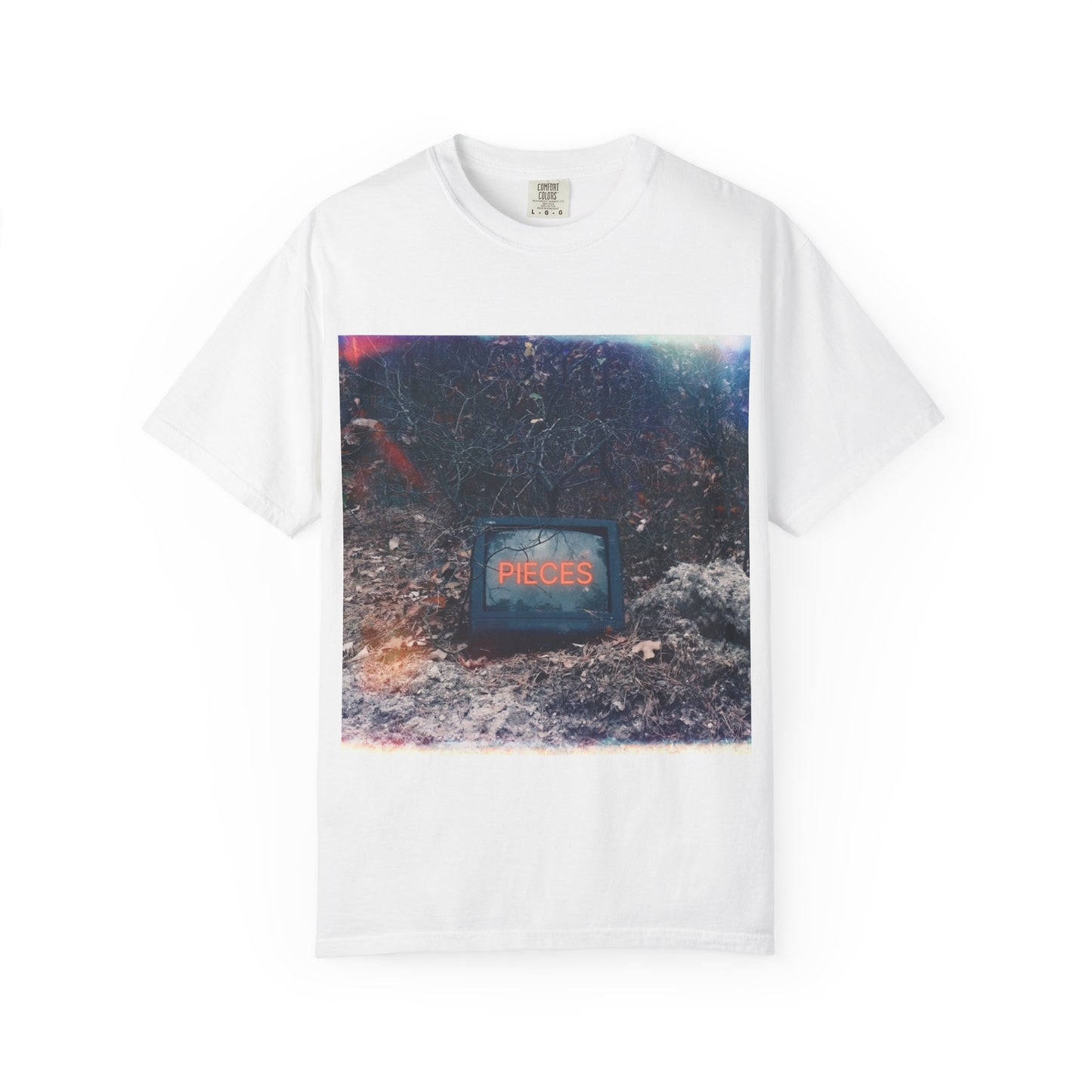 Vintage TV 'Pieces' Graphic T-Shirt
