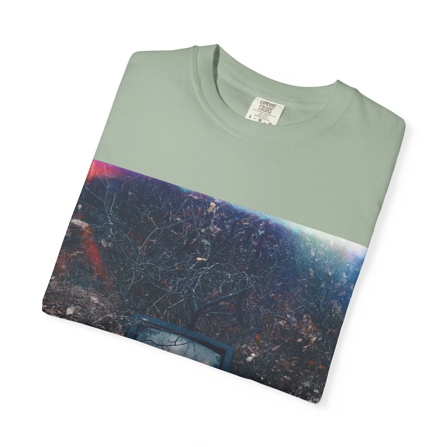 Vintage TV 'Pieces' Graphic T-Shirt