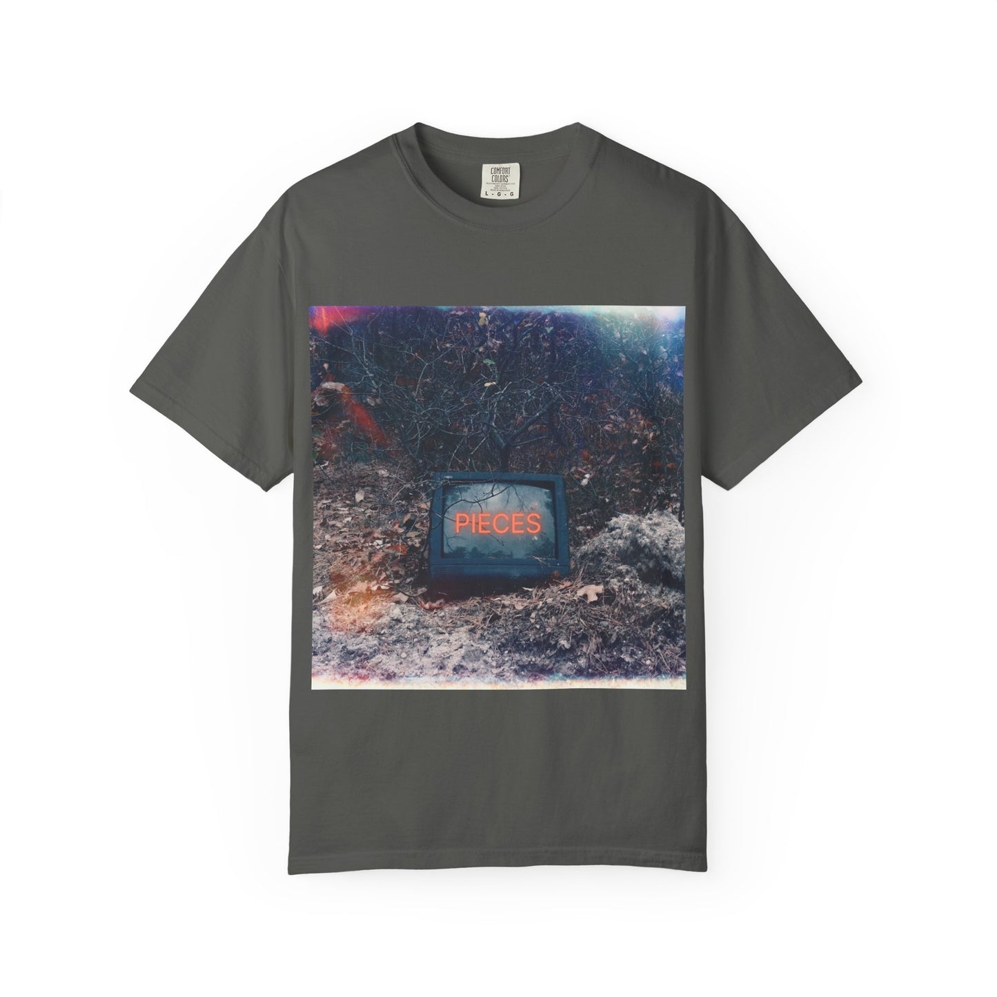 Vintage TV 'Pieces' Graphic T-Shirt