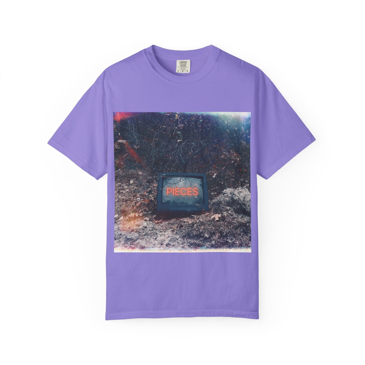 Vintage TV 'Pieces' Graphic T-Shirt